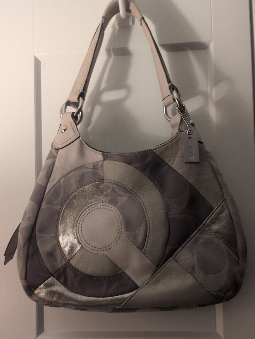Coach Maggie Patchwork Hobo shoulder Bag in Light Neutral and Metallic